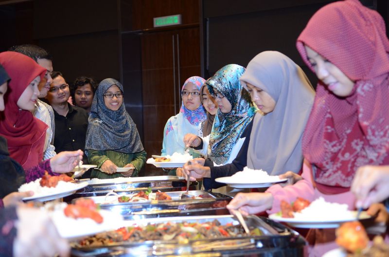 Hi tea alumni  14  173